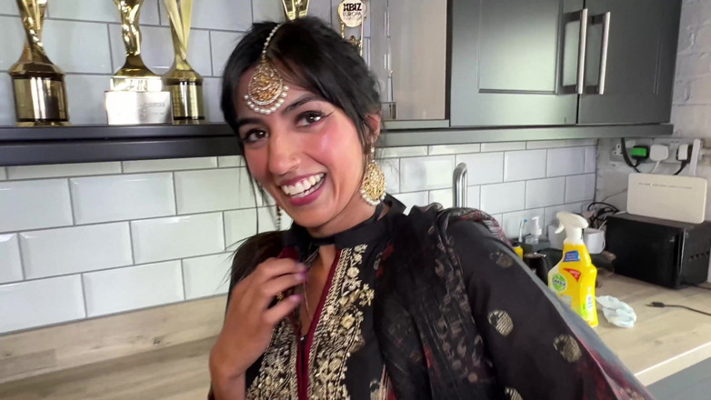 Danny D: Babe Aaliyah Yasin ber om danny d's creampie