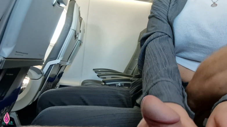 Litclit69: Cheating Girl Gives Risky Blowjob on the Plane on a...