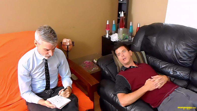 Man Puppy: Ball-wedgies für therapie patientin