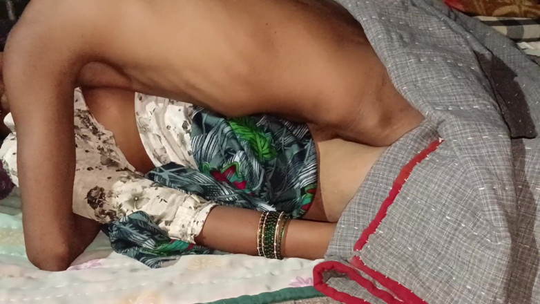 Indian sex2: Beautiful Hot Bhabhi-brother-in-law Has Sex with Her in Desi Style...