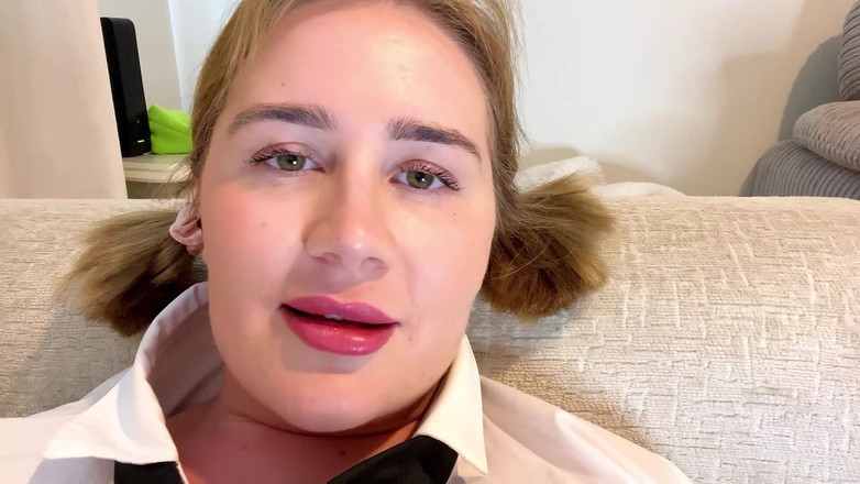 JessieHH: Stiefgeschwister von stiefmutter beim experimentieren nach dem college erwischt