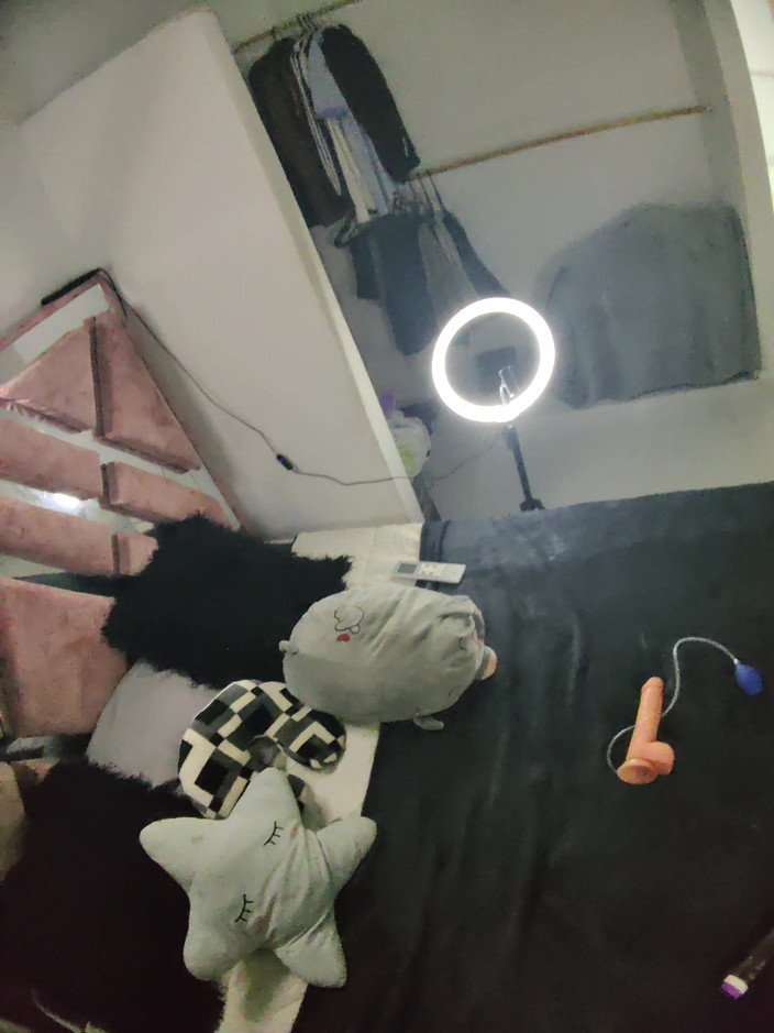 PABLO N3GROBAR: Season four - cummy bear pov 11