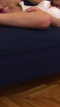 Jana lezbiyen eylemde Kissy'den yumruk alıyor