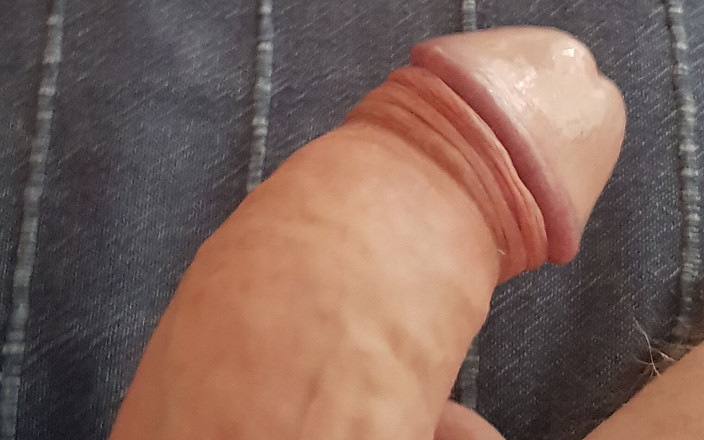 Pellefnatt: Ligt in bed en trekt me af