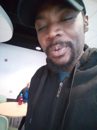 Oral addiction: Man Black Solo