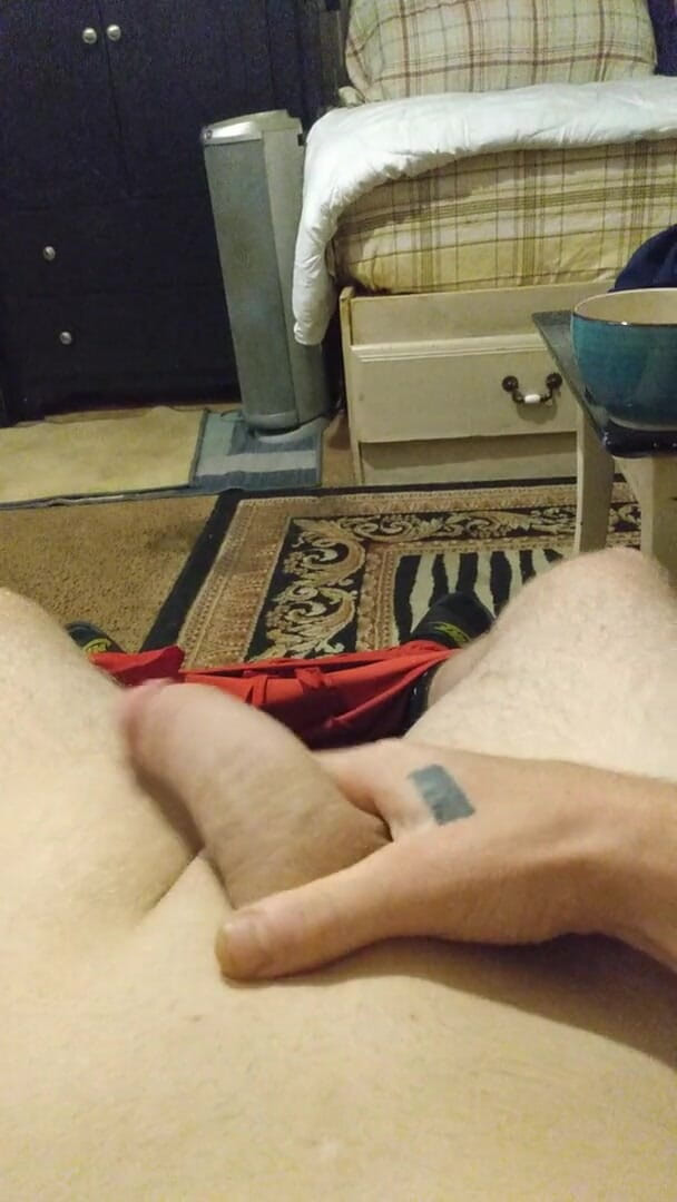 Smokeysboyy: Thick cock