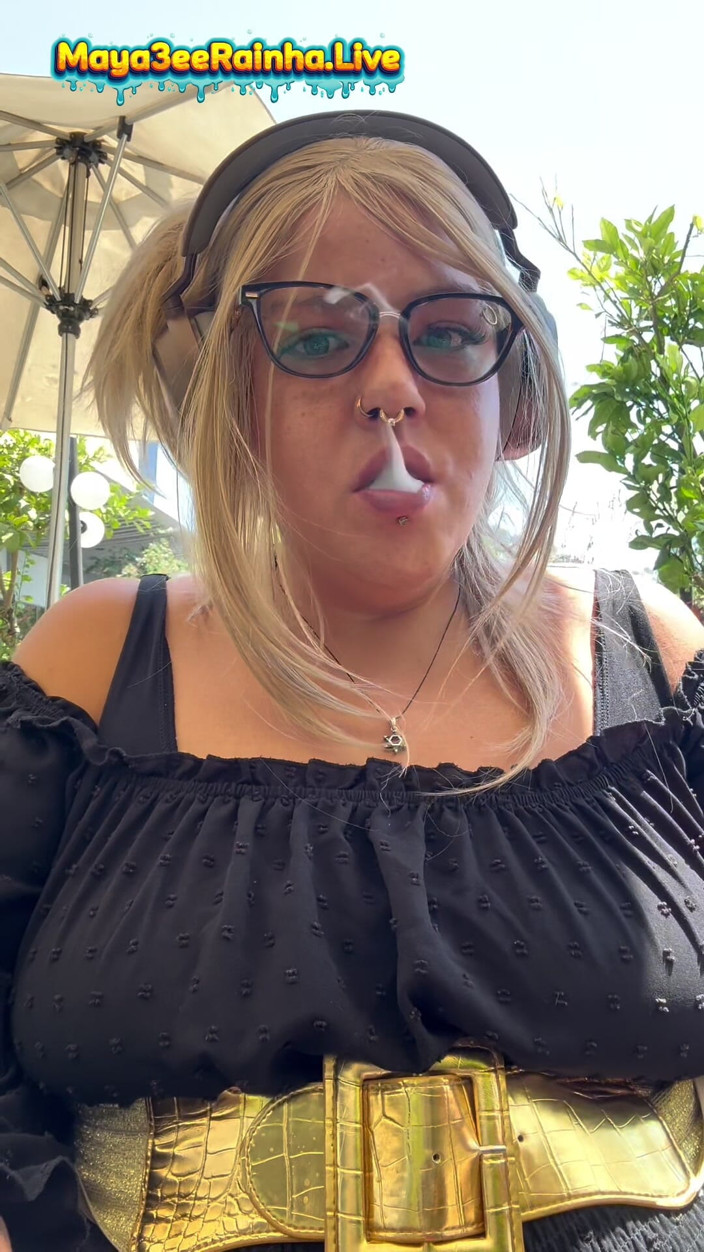 Goddess Maya3ee Rainha: Good Morning, Goddess - Brazilian BBW MILF Outdoor Smoking Ritual
