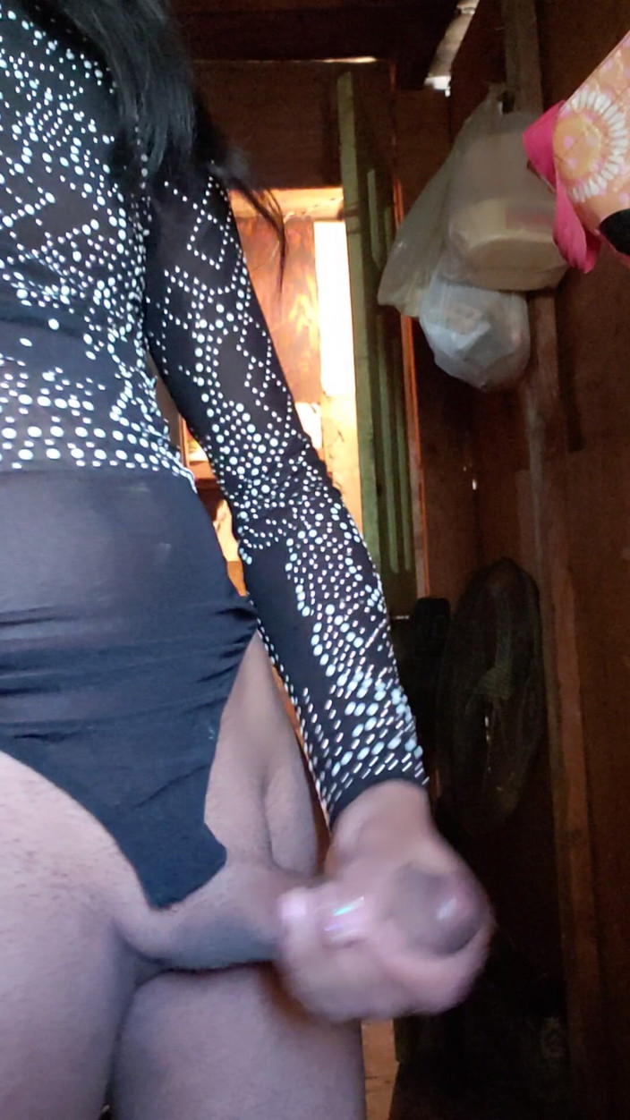 Laura1929: Saya Laura, seorang awek transeksual dari Tijuana.