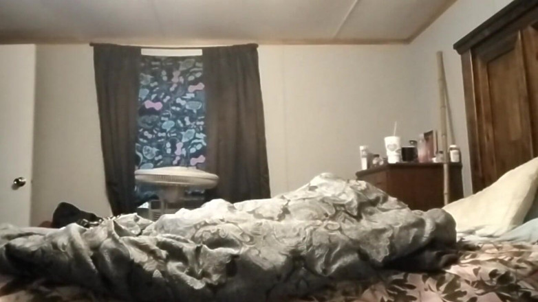Jnut: Crossdress