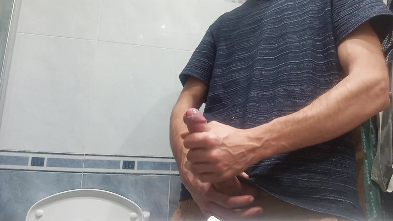 Elvissc: Chlap s obrovským ptákem tak tlustý v jeho kalhotách, vyloží...