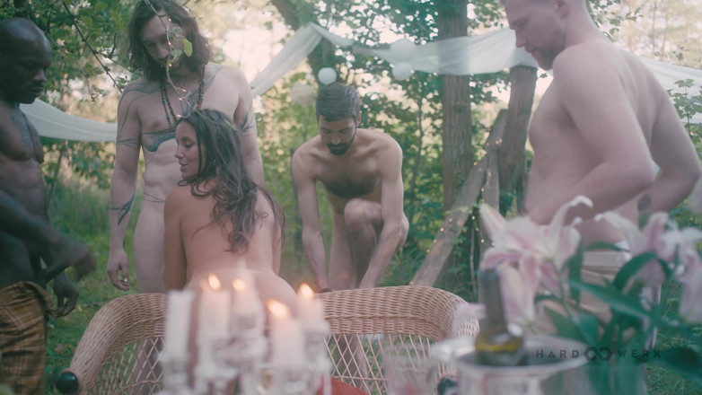 HardWerk: Garden Bang No Music