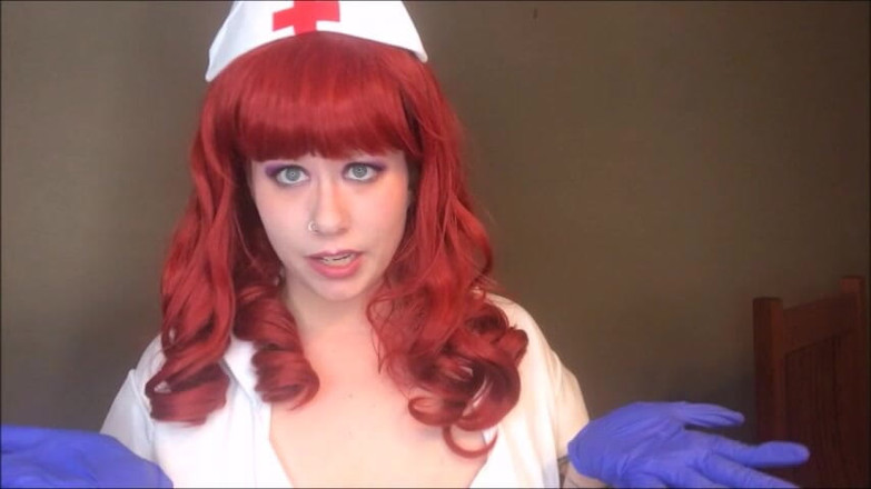 Deanna deadly: Гаряча медсестра потребує зразка сперми