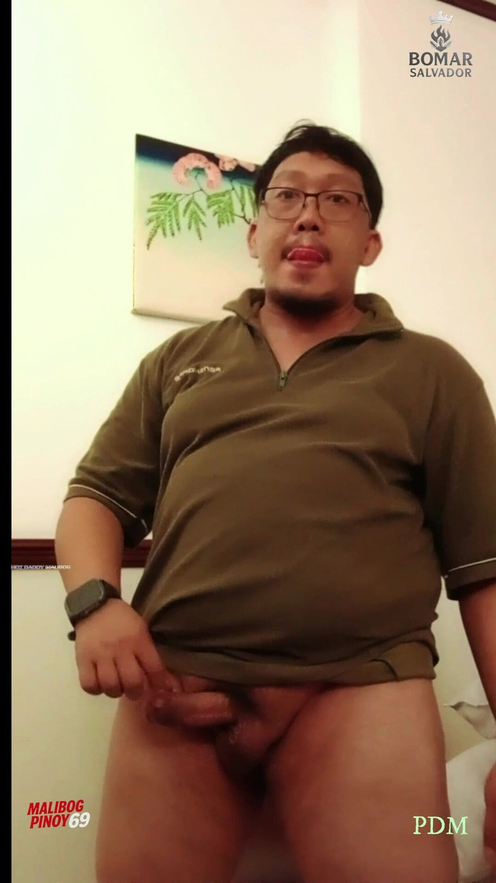 pinoy malibog: गोल-मटोल डैडी नियंत्रण ले रहे हैं