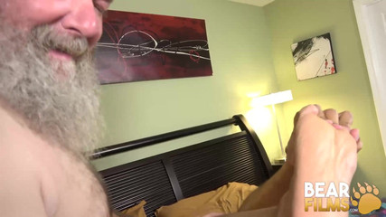 Bear Films: 곰필름 뚱뚱한 곰 토니 마크 생 품종 통통한 흑인 남자 브루클린 곰