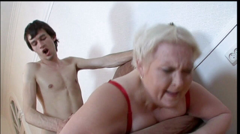 Heatwave Porn: 55 그리고 여전히 뱅긴 3부