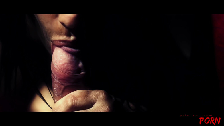 SaintPorn: Bella Reçoit Sa Première Exploration Sexuelle Et Explose Pendant L’orgasme