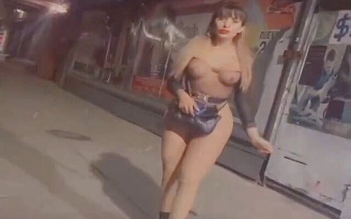 Alarcon Sherly: tranny standing on the street in tlalpan like a whore