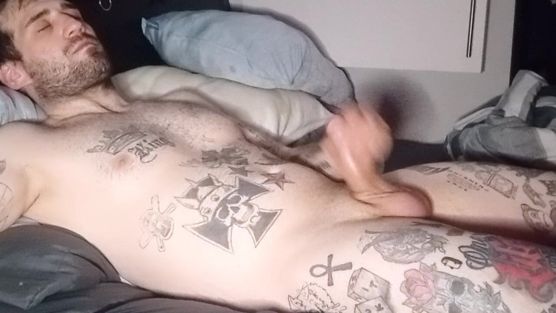 Cdubzdik: Hot Guy Rubbing His Cock so Nicely
