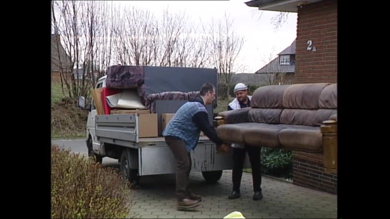 Muschi movie official: Вона була дуже задоволена, коли його друг її трахнув