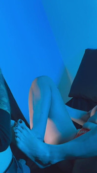 Agatha Mama este o MILF obraznică care adoră să-mi devoreze picioarele