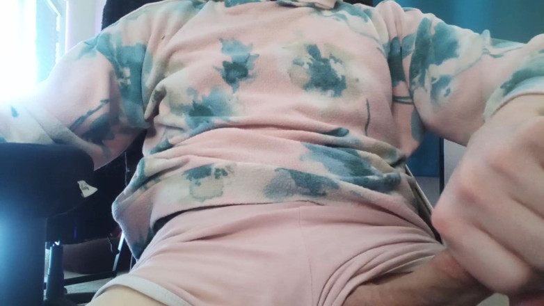 Little Fenne: Stroking in my pink hoodie