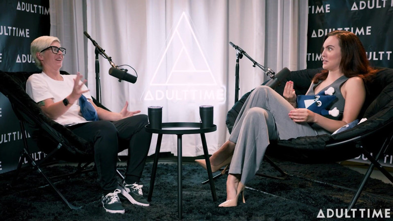 Adult Time Podcast: Freya Parker : MILF, lesbianismes et orgasmes émotionnels | Le podcast time pour...