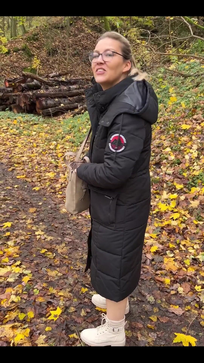 Daddys Luder: Ich masturbierte draußen