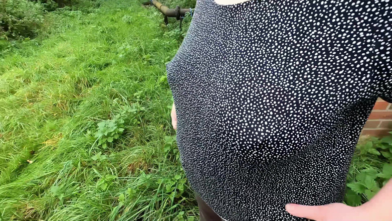 Bouncy Tits Action: Titslapping Slowmotion