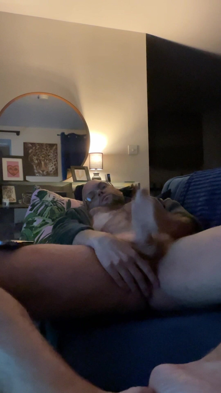 Buggiesmugglr: Late Night Horn, Come Get Between These Legs