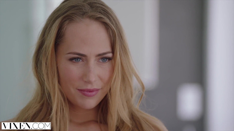 Vixen: VIXEN - Riley Reid shares her boyfriend with Carter Cruise