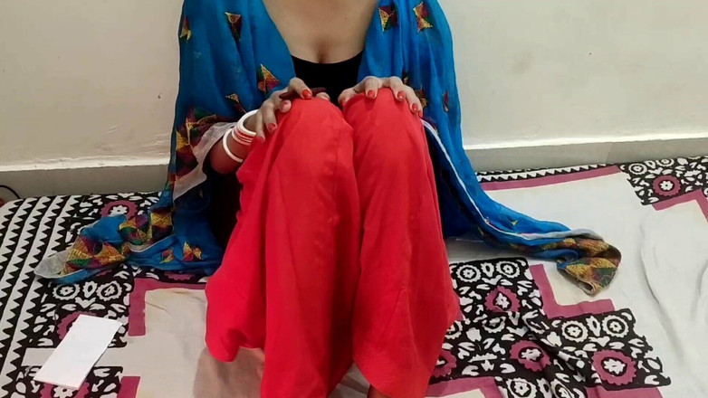 Saarabhabhi6: Indyjski Nieśmiały Bhabhi fucked ciężko przez jej właściciela, Desi Renter...