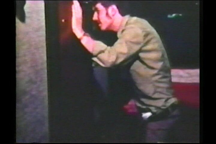 Bisco Birchwood Productions: Badkamer perverseling! gevonden pornolus!