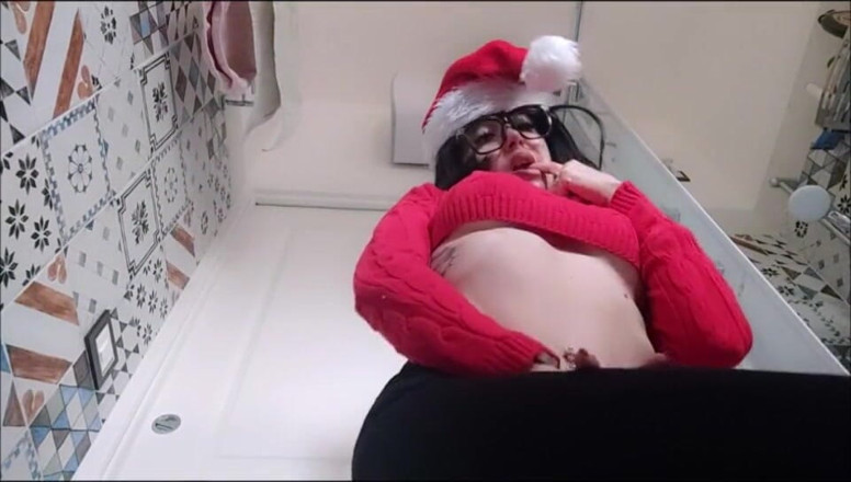 savannahamatoriale: Christmas Is Not Finish