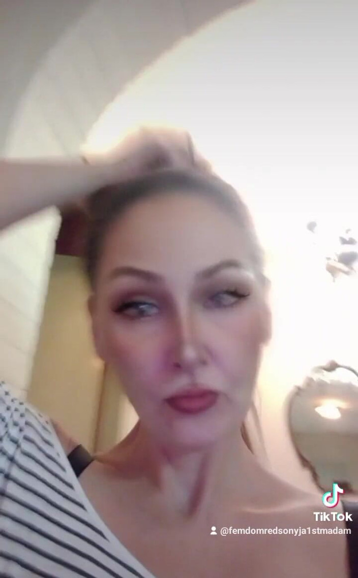 Dominatrix Redsonyja: Самосексуальная шлюшка. Часть 2