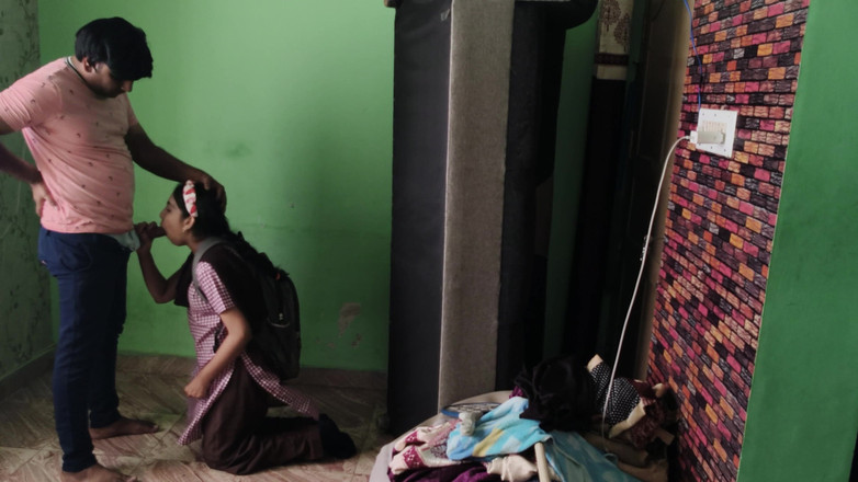 Bobbypranav: Heet Indisch universiteitsuniform