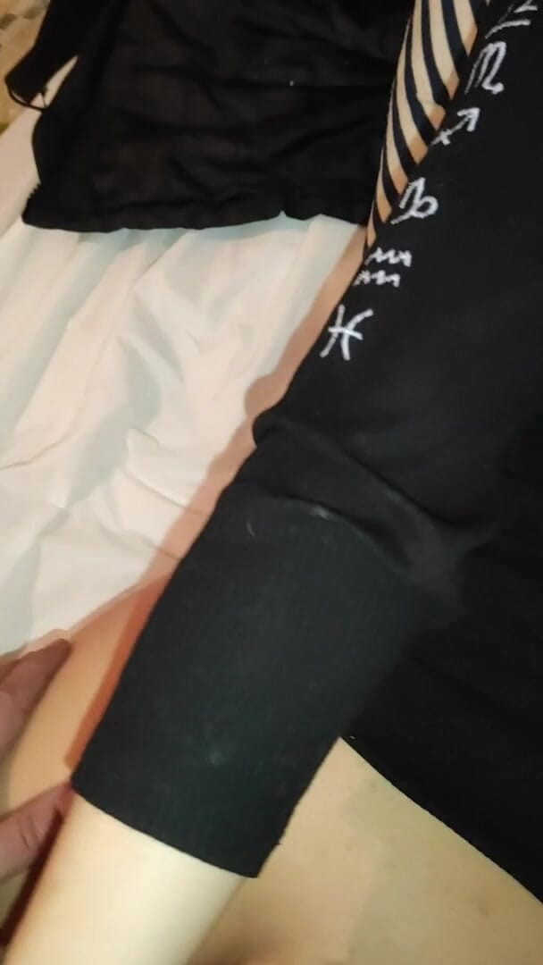 Endemoniados: Sore Anal Fuck with Creampie for a Beautiful Teen