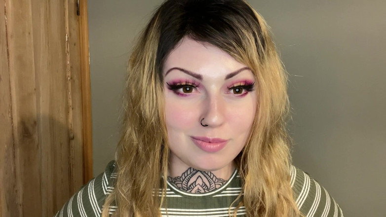 Miss Valentina: Submisivní aplikace