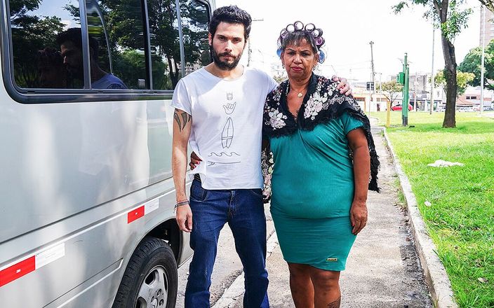 MaturePickup: Big Belly Grannys First Anal Threesome in a Van