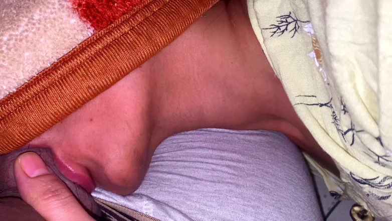 Desifilmy45: Strávila s Bhabhi celou noc