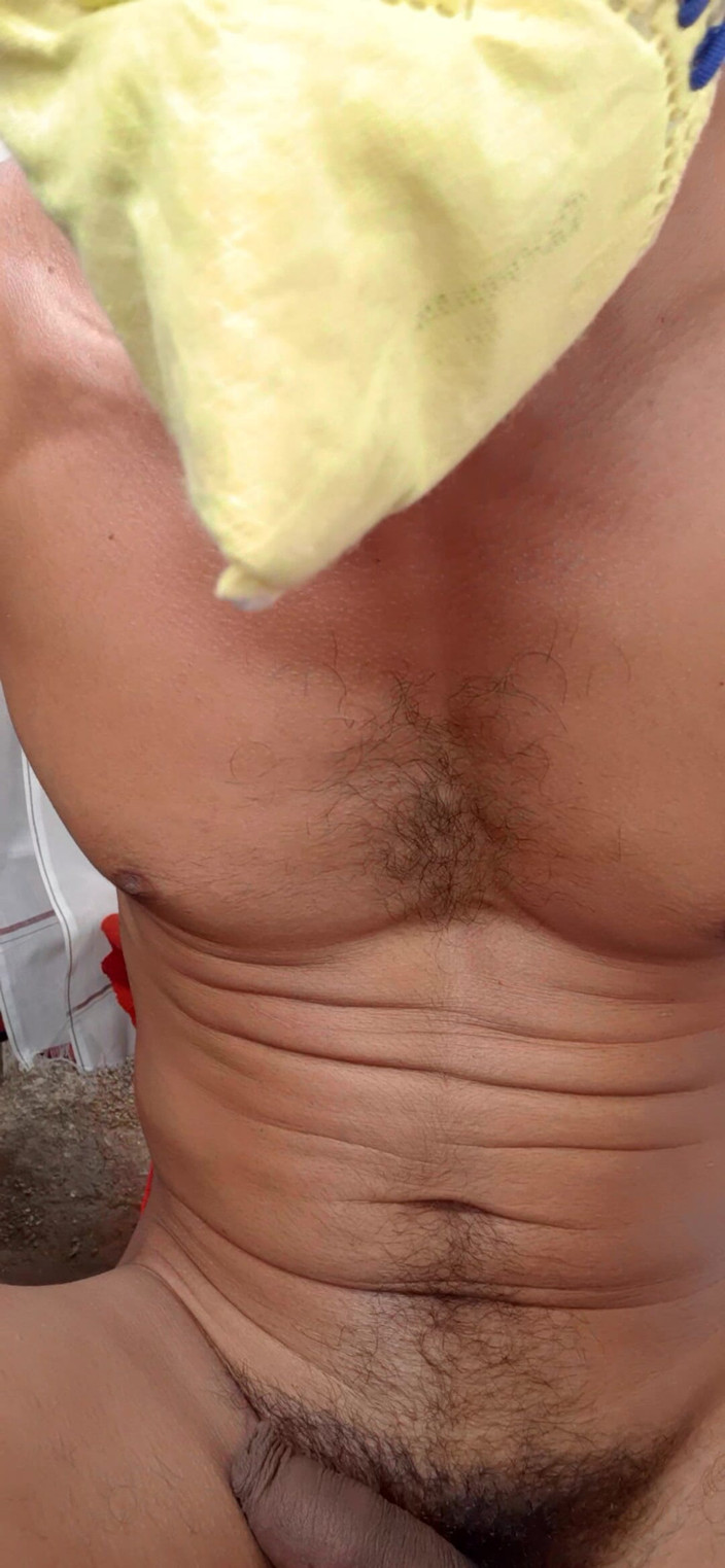 Che: Assfingering hitam lubang besar lelaki India kongkek