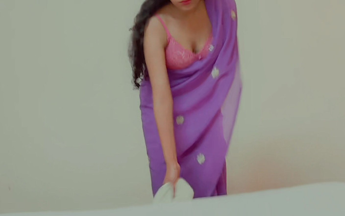 ReenaRithik: Я трахав красиву покоївку, коли моєї дружини не було вдома