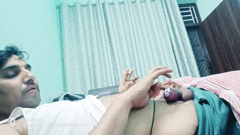 Rajasthani-old-lover: Aisain 의붓아빠 의붓아버지 유럽계 미국인 새아빠 인도 경찰관 육군 남자 언클링