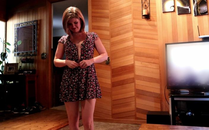 Housewife Ginger: Stiefmutter bringt stiefsohn bei, wie man fickt
