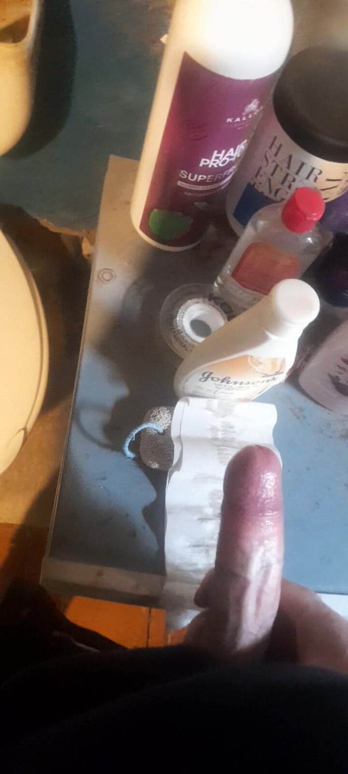 Tom Brown: Красивий член