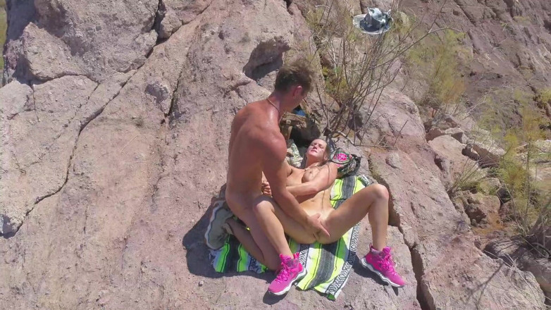 Sparks Go Wild: Fucking and Sucking on Top of a Mountain