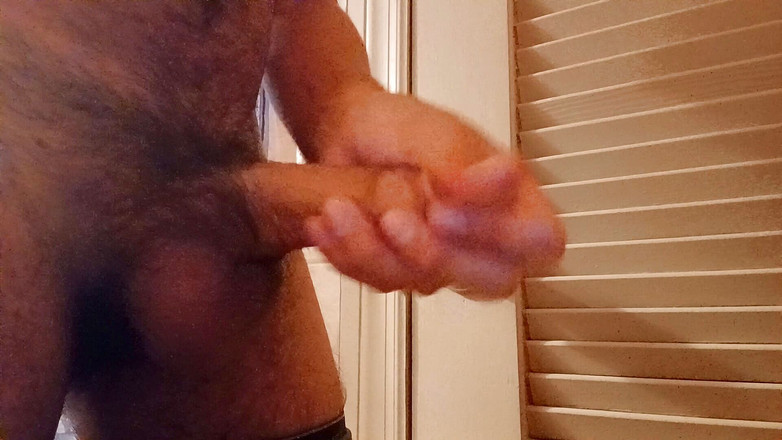 Localguy89: Localguy89 si masturba