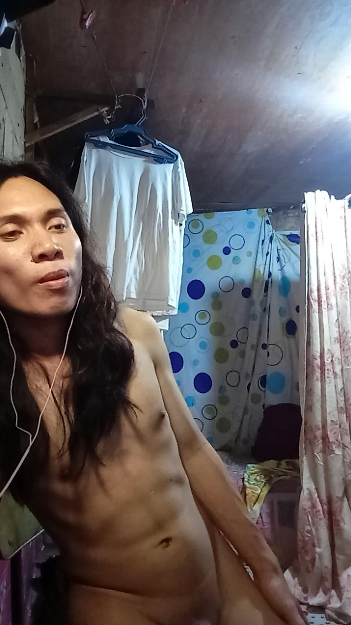 Reynaldo6: De koningin van obsceniteit zal later iedereen schade beuken