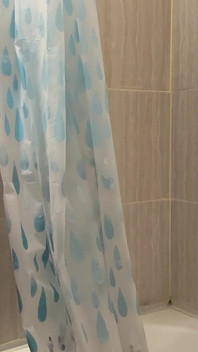 A Slut with a Great Pussy Is Jerking off Her Clitoris with the Shower Spray