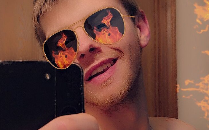 Big slice: Masturbar 24