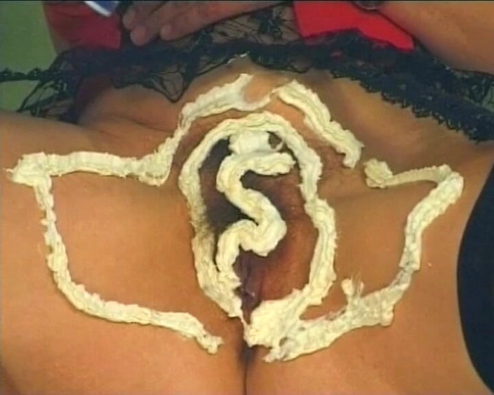 German's Fetish: Remaja Jerman menjilati krim kontol kekasihnya